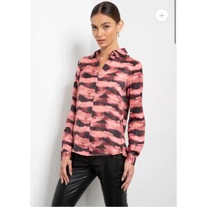 Tart Collections Ardelia Poly Silk Top Long‎ Sleeve Button Down Size Medium